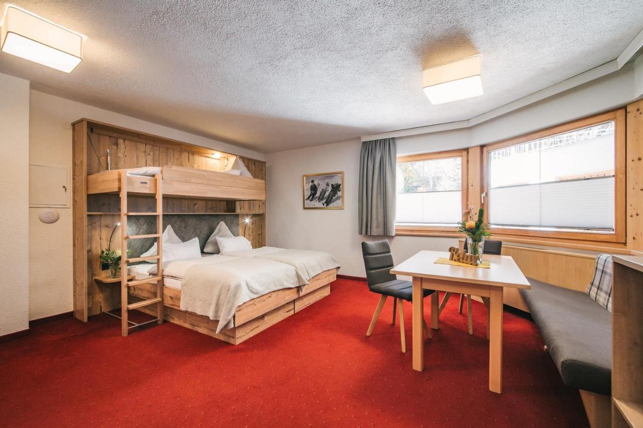 Arlen Lodge Hotel Inkl Premium Karte Im Sommer Sankt Anton am Arlberg Exterior foto